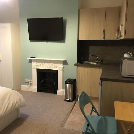 Poole Stay エクステリア 写真