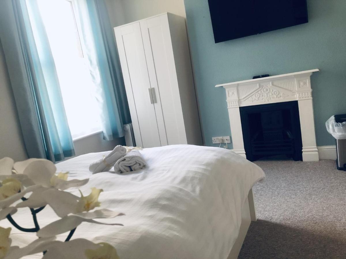 Poole Stay エクステリア 写真